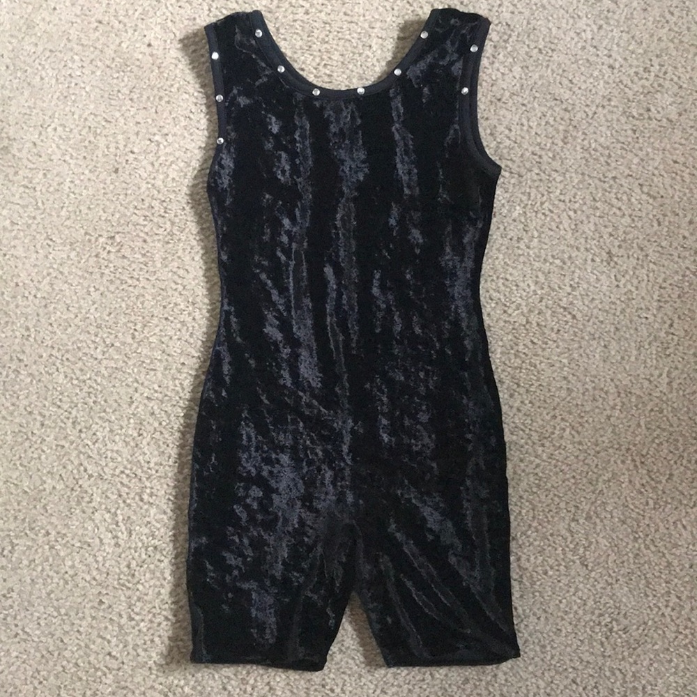 Jacques Morét girl’s velvet leotard. Size M 7/8